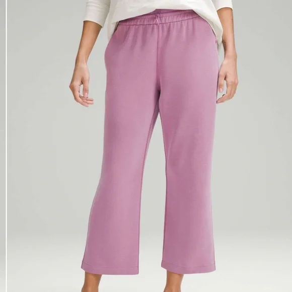 Lululemon Softstreme High-Rise Straight Leg Cropped Pant in Velvet Dust Size 10 - Picture 15 of 16